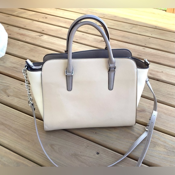 ELEGANT NINE WEST TOTE BAG 🌷🌷 - Picture 10 of 14